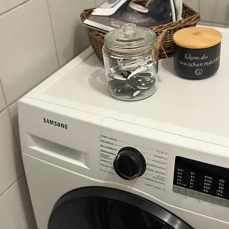 Bella - Business&family - 200m Zum Schlosseingang, Parkplatz, Smarttv, Netflix, Waschmaschine, 24h Checkin, 41qm, Wlan *