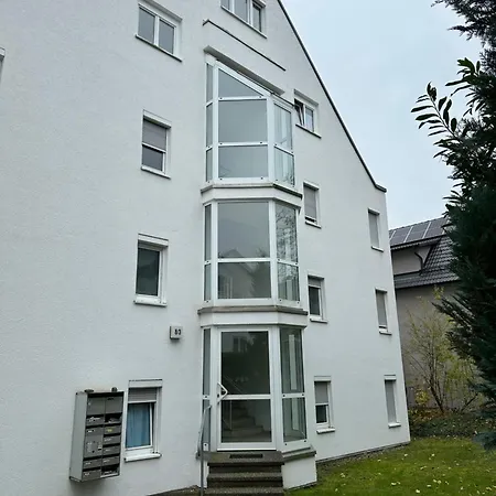 Bella Casa - Business&family - 200m Zum Schlosseingang, Parkplatz, Smarttv, Netflix, Waschmaschine, 24h Checkin, 41qm, Wlan * Людвигсбург