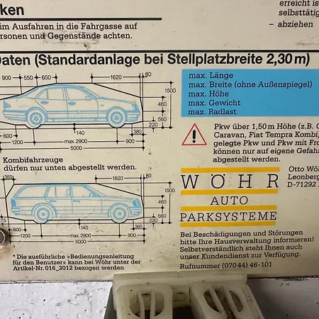 Bella - Business&family - 200m Zum Schlosseingang, Parkplatz, Smarttv, Netflix, Waschmaschine, 24h Checkin, 41qm, Wlan Ludwigsburg